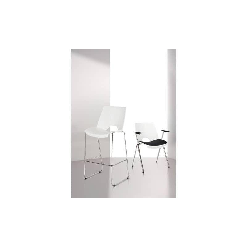 Sgabello alto su slitta Unisit Strike SKS struttura a filo d'acciaio cromato - PPL rosso - SKS/RO
