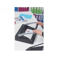 Rilegatrice a dorsi plastici GBC CombBinb® C200 nero 4401845